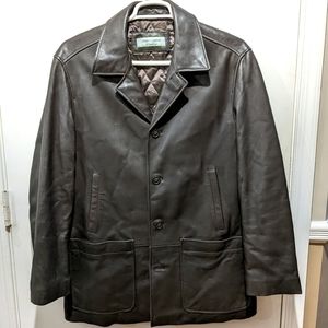 Men's butter soft leather coat by Joseph Abboud.  Size Medium